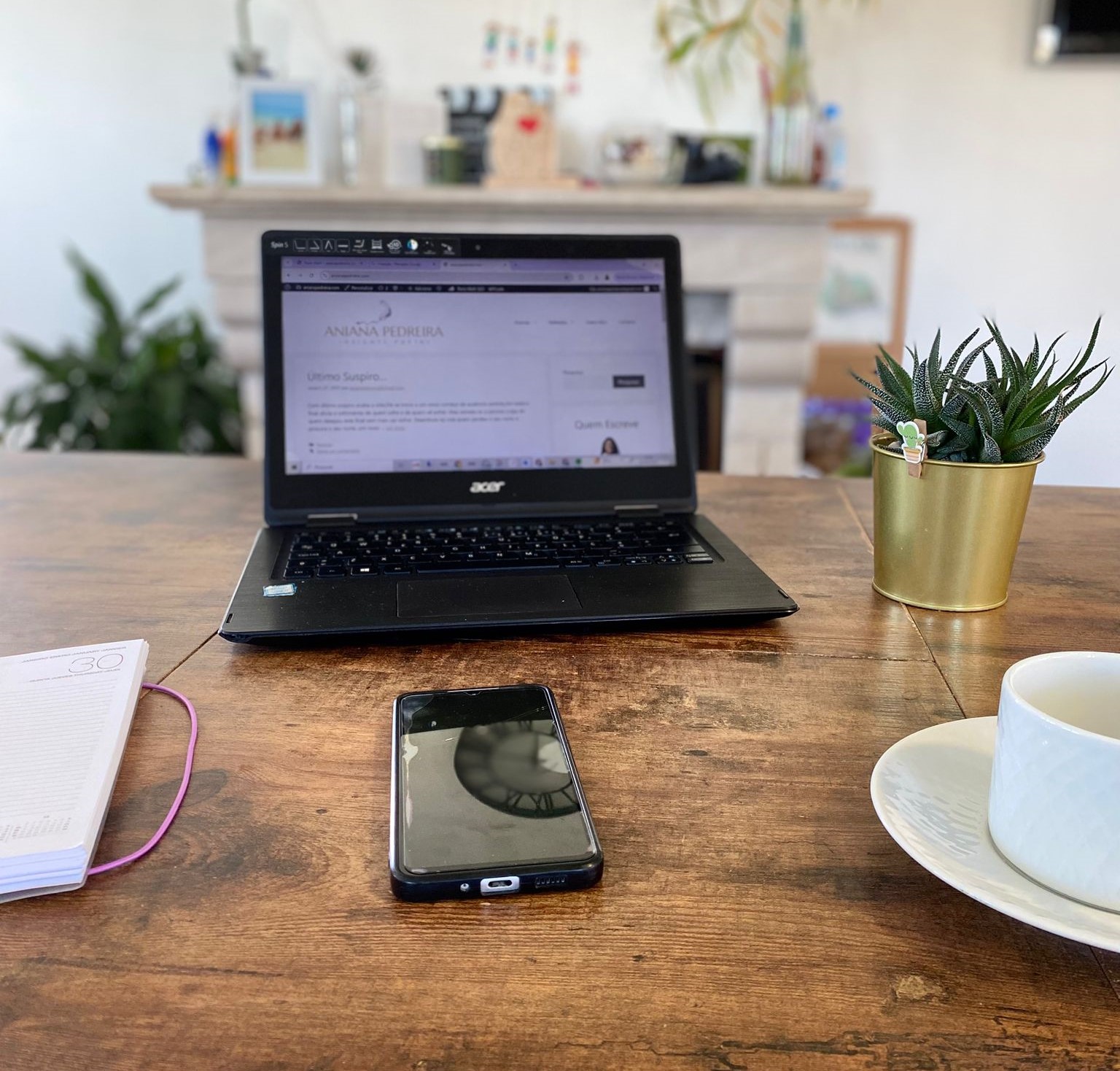 Esta imagem tem um texto alternativo em branco, o nome da imagem é Imagem-WhatsApp-2025-02-11-as-12.18.57_effebc43_2.jpg